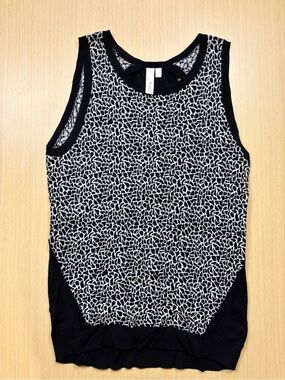 SI-IAE Black White Abstract Print Knit Sweater Tank Sz M